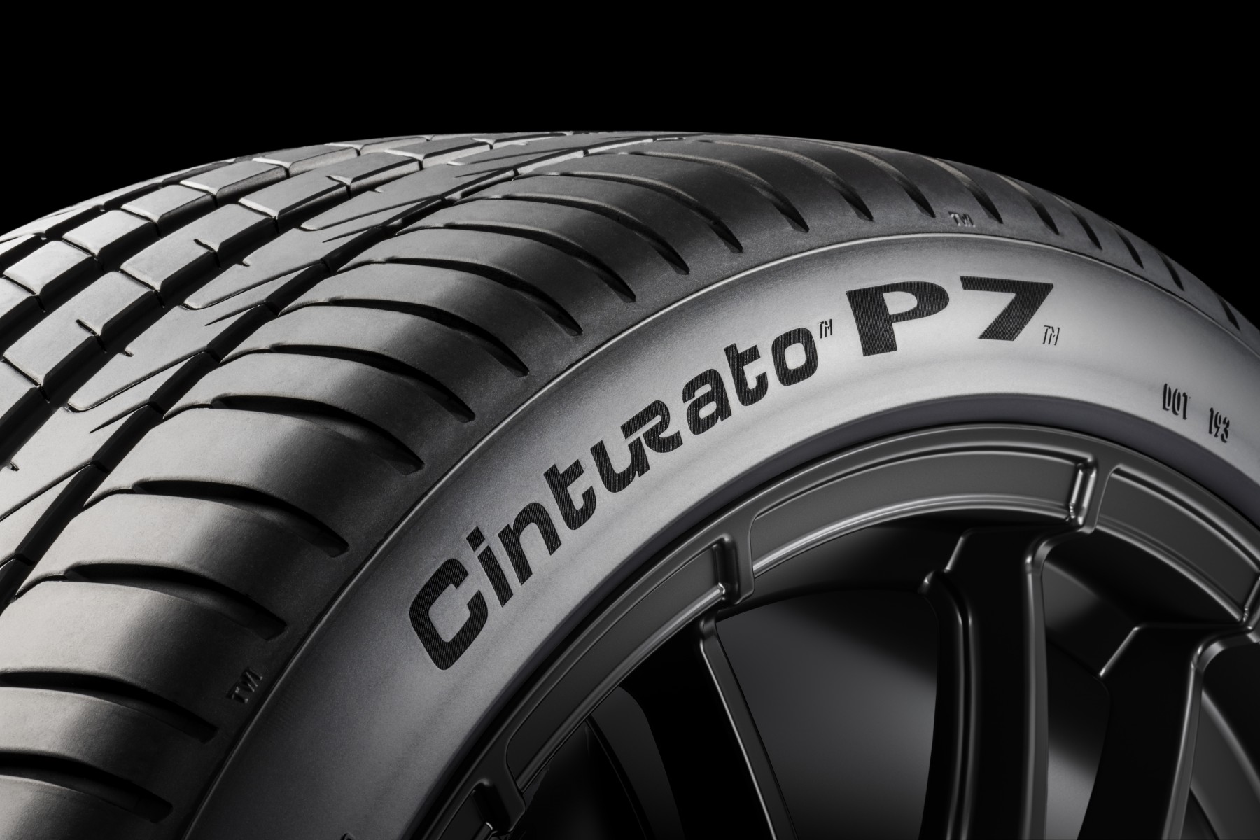 Pirelli Cinturato P7 R-F