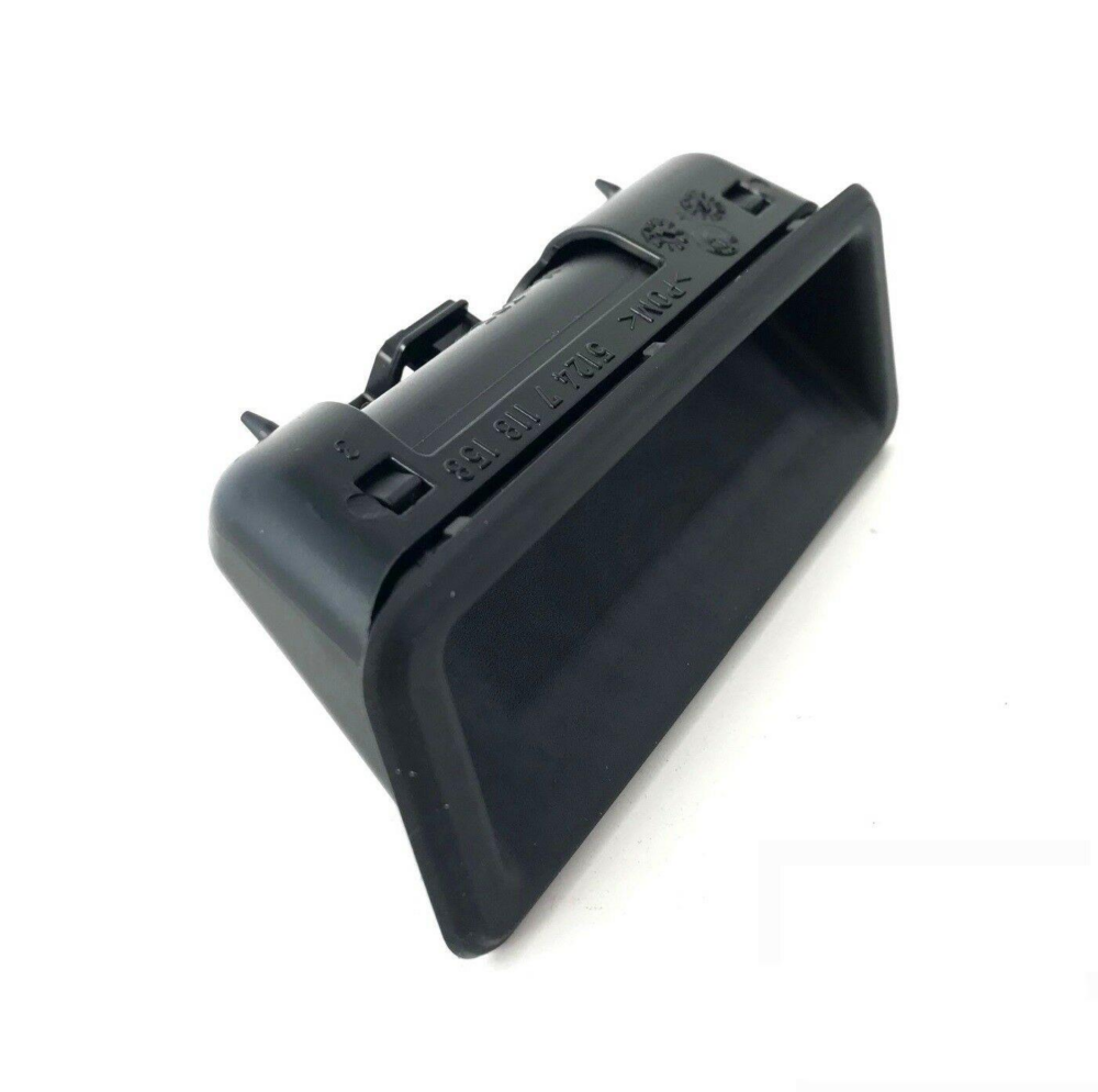 Boot Lid/Tailgate Push-Button